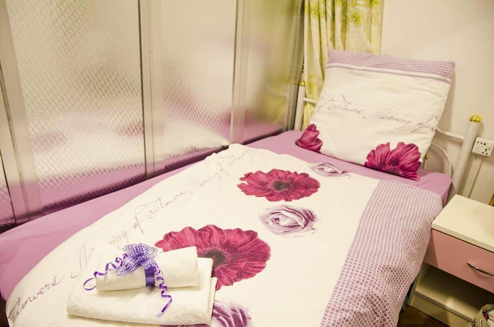 Adler Lady Hostel - Ladies Only Yangon Exterior foto